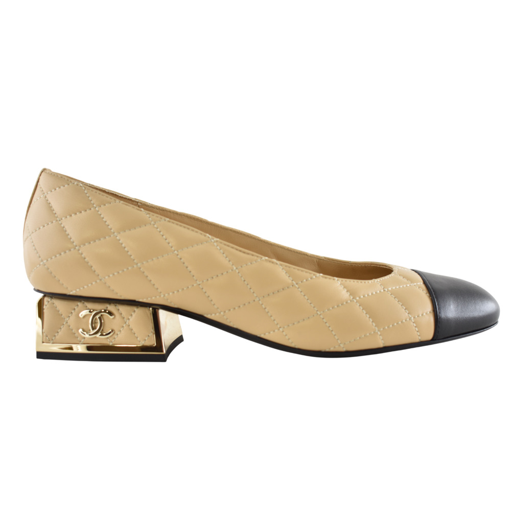 Chanel 24B Beige Lambskin Quilted Black Cap CC Logo Gold Block Heel Pumps 38.5